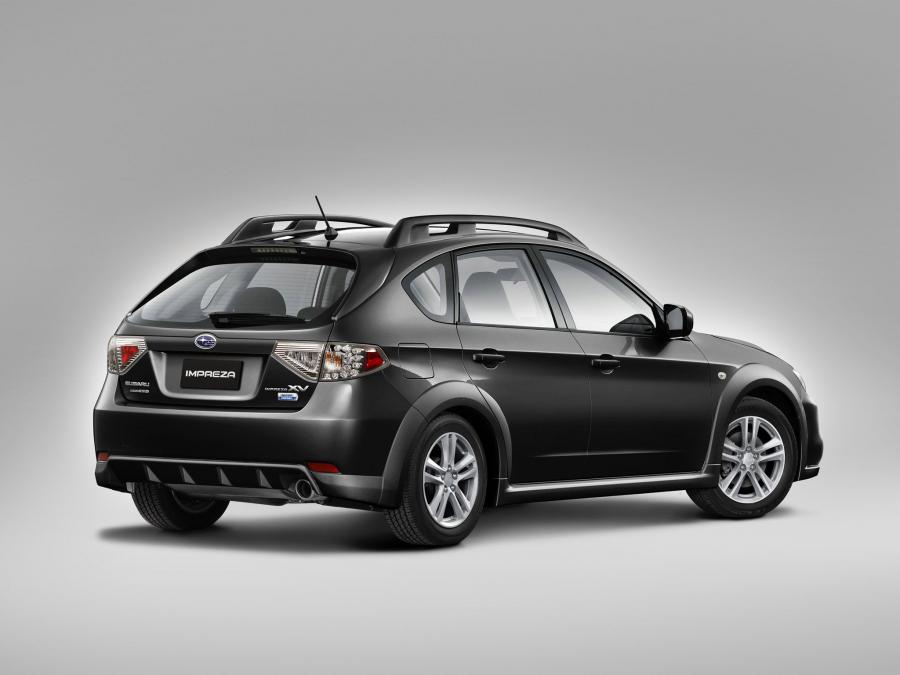  Subaru Impreza XV 2.0D 2010 года  (фото 6 из 12)